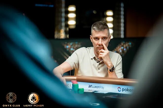 Osuuspankin Kortit: Opas Eri Korttityyppeihin Ja Niiden Ominaisuuksiin